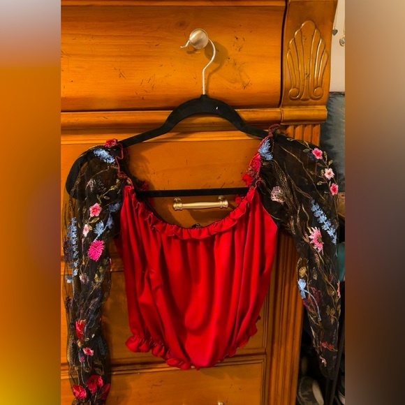 Product: red floral mesh off the shoulder blouse - Picture 2 of 2